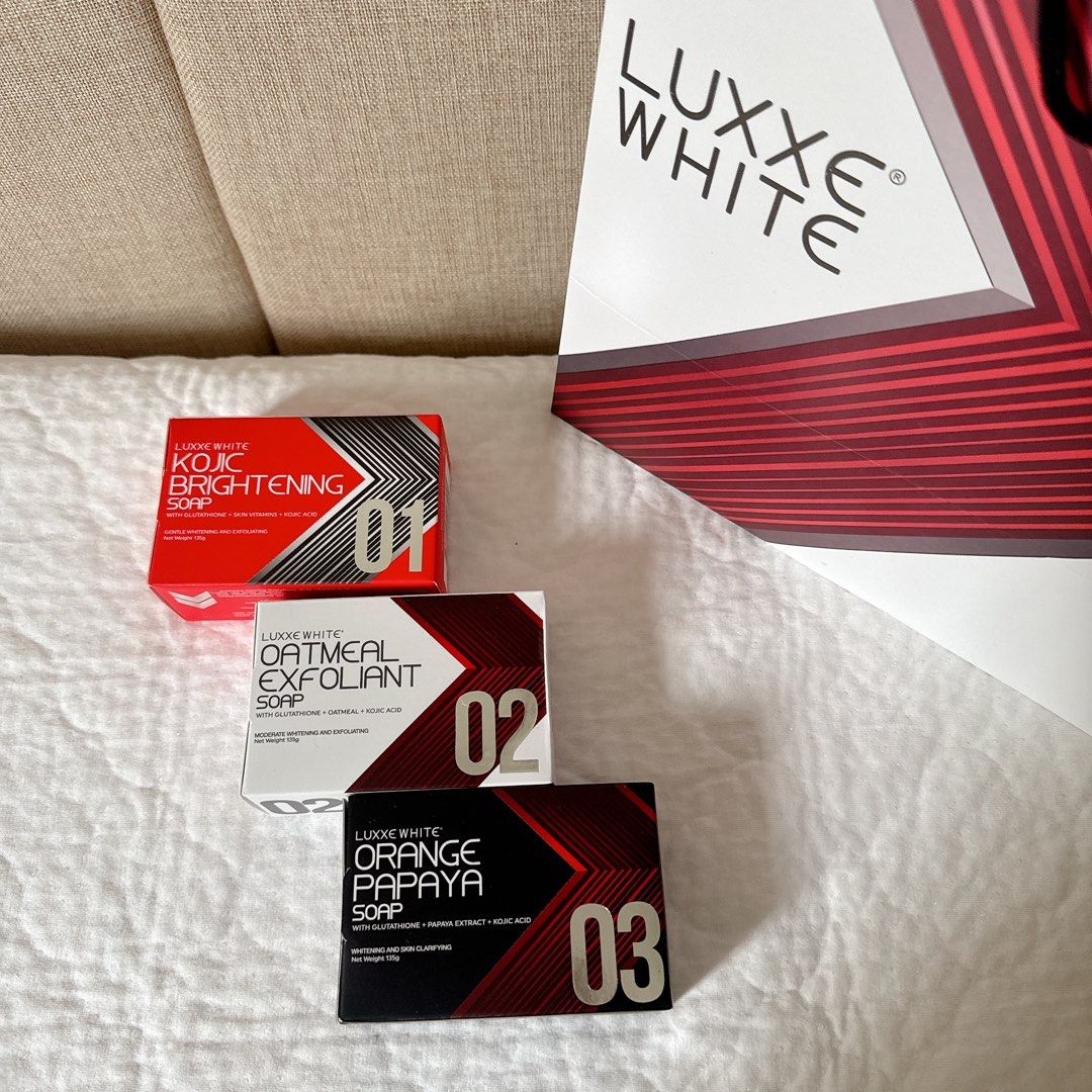 Luxxe White Soap (Category: Bath) located in Valenzuela. Submitted by shop.spark.joy (Listing ID 1425456401, Image 1). Description: 240 each 01 Luxxe White Skin Whitening Soap -Infused with Glutathione, Skin Vitamins & Kojic Acid -Gently lightens and exfoliates the skin, helping to fade age spots, dark acne scars, and pigmentation. -Mild whitening and exfoliation -Hard bar -Dermatologist tested -Cruelty-free 02 Luxxe White Oatmeal Exfoliant Soap 