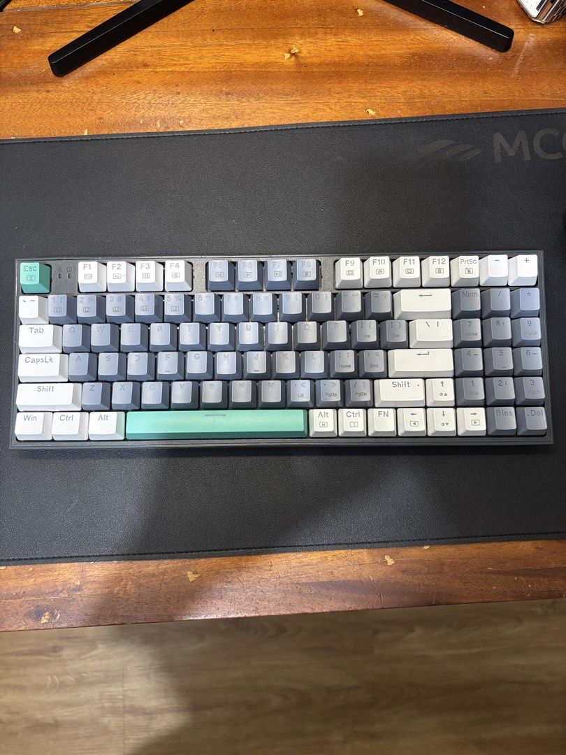 Macheinke K500 Wired Mechanical Keyboard (Category: Computer Keyboard) located in Taguig. Submitted by binans (Listing ID 1425518624, Image 1). Description: Mechinike wired keyboard Brown switches Issues: Missing rubber pads on left side (see listing) No box .