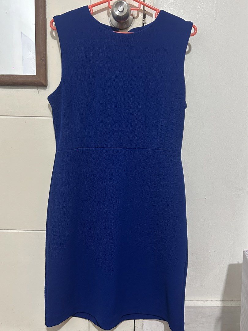 Mango Basics Dress (Category: Dresses) located in Manila. Submitted by brbjuuling (Listing ID 1425460915, Image 2). Description: Perfect for the office! Worn once .