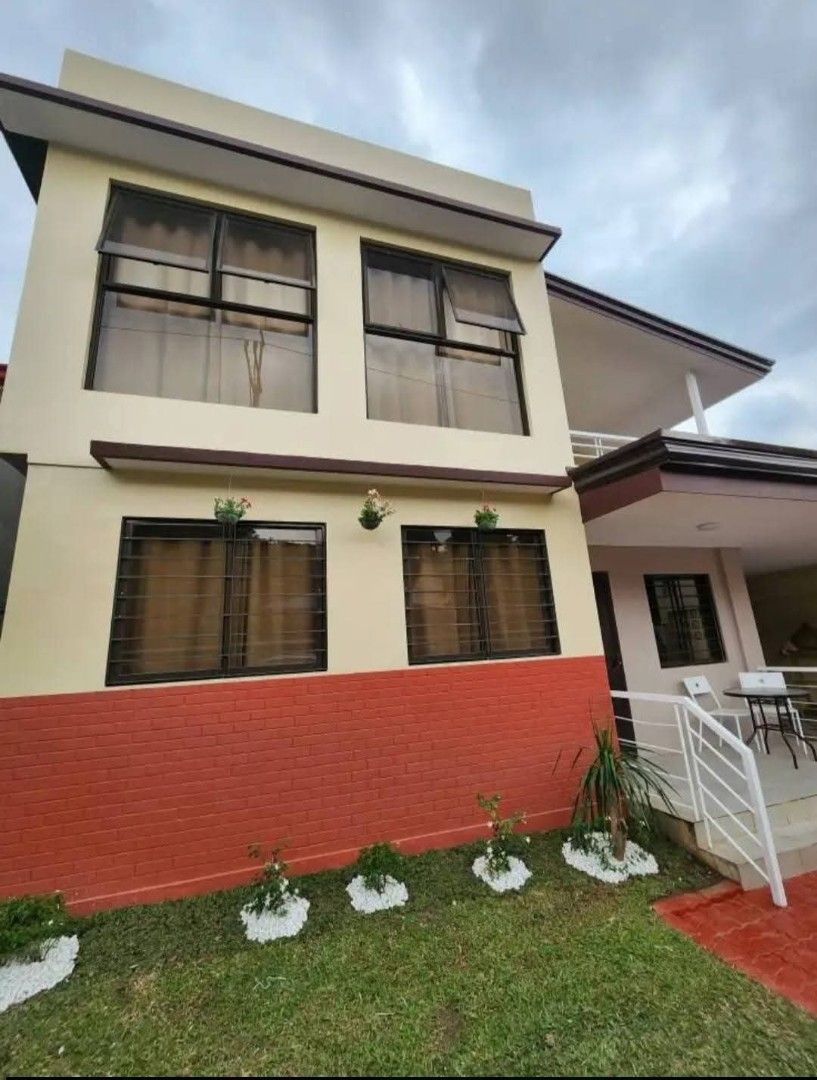 Mapayapa Village, Commonwealth, Quezon City (Category: House & Lot) located in Manila. Submitted by rebmaria09176828833 (Listing ID 1425528128, Image 1). Description: House and Lot For Sale located in Mapayapa Village , Pasong Tamo , Quezon City. Near The Rock, BF Homes , Q.C, Don Enrique, Ferndale Homes, FEU Diliman, and School of the Holy Spirt, Qyezon City Lot Area- 240 sqm Floor Area- 300 sqm 5 bedrooms with Toilet and Bath Maid’s room with T