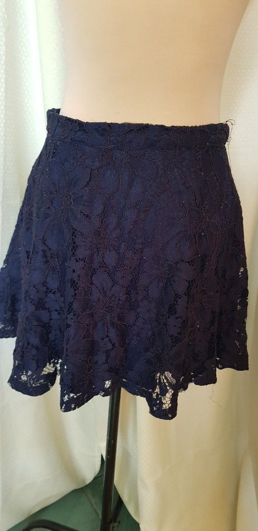 Mini Lace Skirt Navy Blue (Category: Skirts) located in Taguig. Submitted by ymicloset (Listing ID 1425461904, Image 1). Description: Mini Lace Skirt Navy Blue Size Medium Waist size 28 inches Length 14 inches Pay first policy.