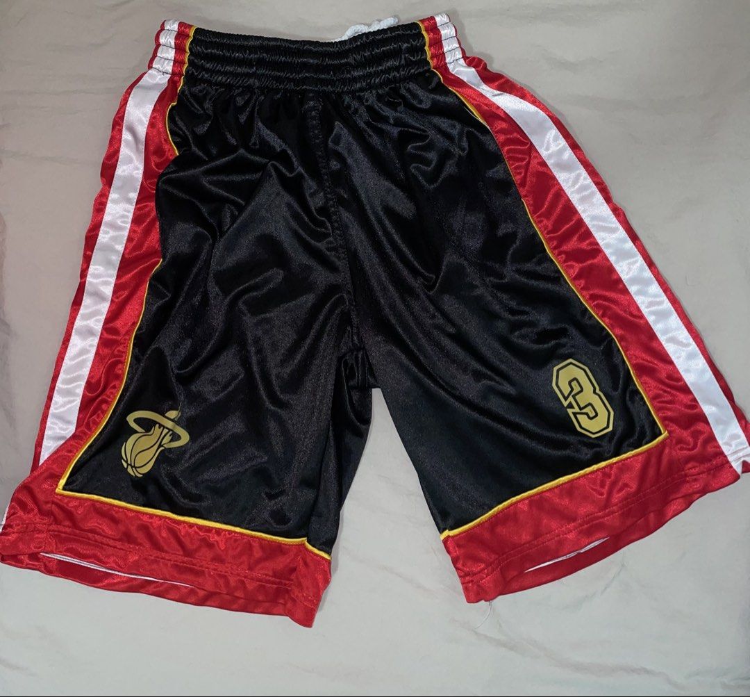 NBA BASKETBALL SHORTS JERSEY (Category: Activewear) located in Manila. Submitted by cardio347685 (Listing ID 1425561923, Image 1). Description: NBA BASKETBALL SHORTS FABRIC: MICROSHINY SIZE: L-XL LOC: QC DELIVERY: LALAMOVE/LBC.