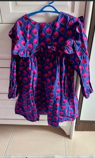 (Category: ) located in . Submitted by waniewardrobez (Listing ID 1425449216, Image 1). Description: .