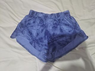 (Category: ) located in . Submitted by ainakou (Listing ID 1425469511, Image 1). Description: .