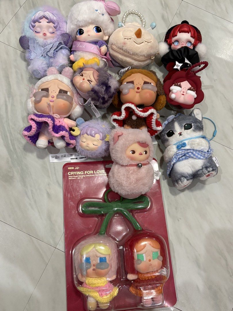 Pop Mart Pendant Bag Charm (Category: Designer & Blind Box Toys) located in Makati City. Submitted by chuchay14 (Listing ID 1425602088, Image 1). Description: Cry Baby SkullPanda Dimoo Disney Labubu WOF Kuromi Mofusand Hacipupu Libra DM for price.