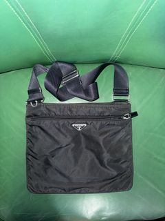 (Category: ) located in . Submitted by okaypreloved (Listing ID 1425546032, Image 1). Description: .