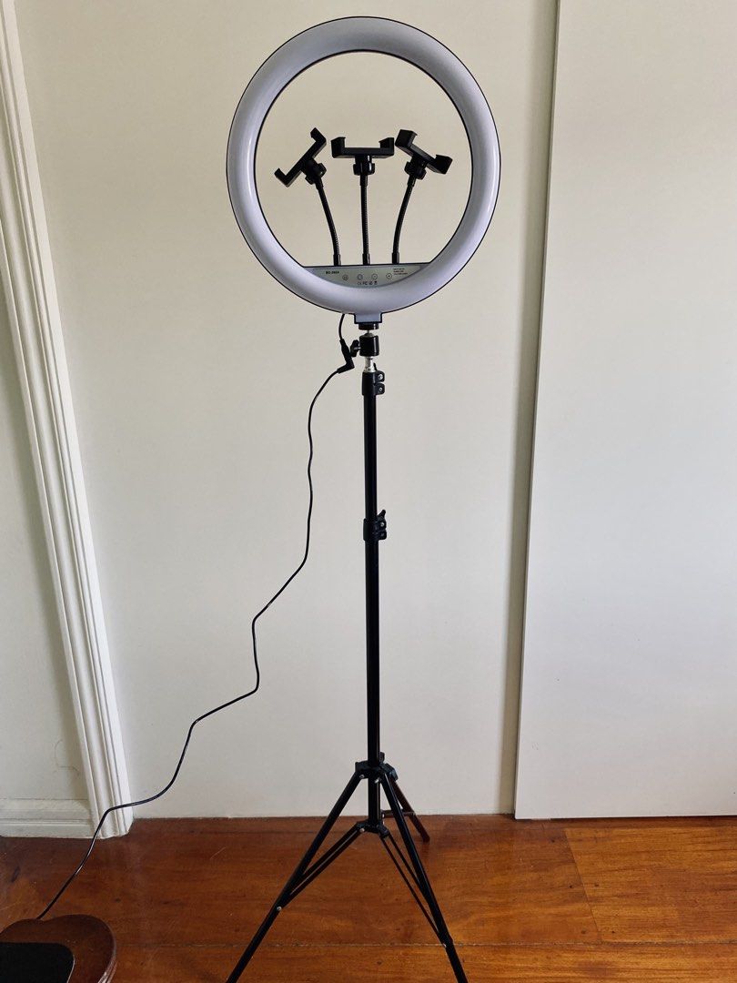 Ring Light with Remote and Tripod BD-360 14” (Category: Lighting & Studio Equipment) located in Paranaque City. Submitted by roccstar (Listing ID 1425481173, Image 1). Description: - BD-360 14" Ring Light - Includes Remote Control - Comes with Tripod, can support ring light up to 6 feet high - Adjustable Color Temperature with 3 light shades and various levels of brightness - 3 phone holders - Perfect for photos and videos - Easy to set up Item i