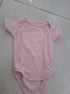(Kategori: ) berada di . Dikirim oleh hellohellothrift (ID iklan 1425510813, Gambar 1). Deskripsi: .