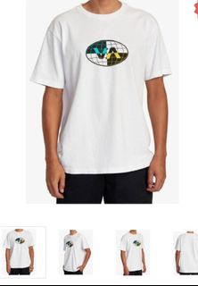 (Category: ) located in . Submitted by ljay.thriftedfinds (Listing ID 1425532987, Image 1). Description: .