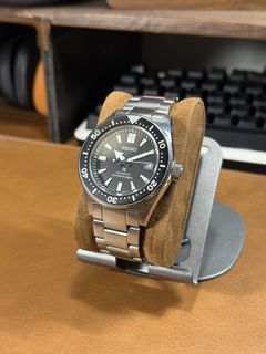 (Category: ) located in . Submitted by pre.loved_items (Listing ID 1425524757, Image 1). Description: .