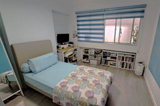 (Category: ) located in . Submitted by ao1234 (Listing ID 1425487963, Image 1). Description: .