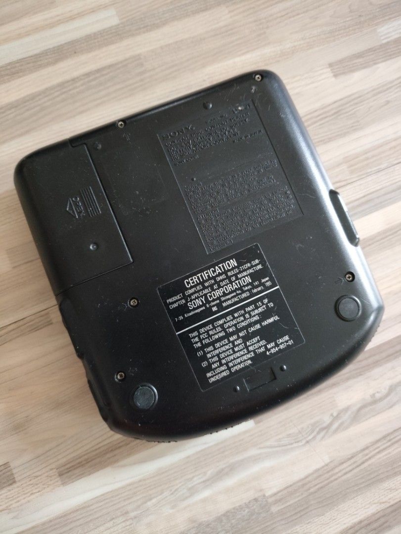Sony CD Discman D-231 ESP Black Portable Audio Music Player Vintage ...