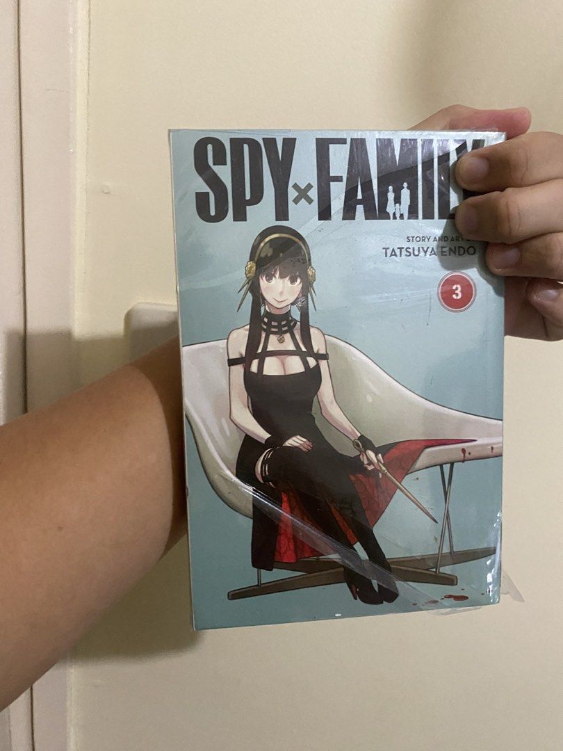 Spy x Family Volume 3 (Category: Comics & Manga) located in Dasmarinas. Submitted by dockyyy (Listing ID 1425554868, Image 1). Description: .