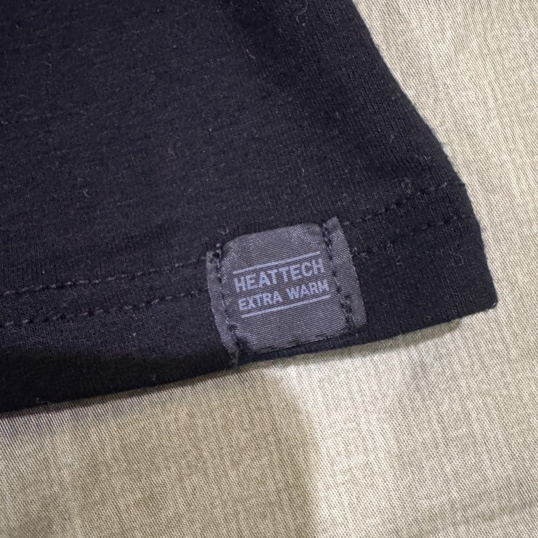 Uniqlo Heattech Extra Warm Long Sleeve (Category: Longsleeves) located in Las Pinas. Submitted by jmnb23 (Listing ID 1425576273, Image 3). Description: Uniqlo Heattech Extra Warm + Long Sleeves Freebie.