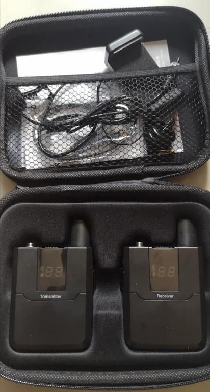 Wireless UHF lapel microphone set65705706959618111
