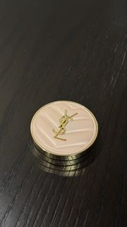 （分類：）位於 。 由 serenity224 提交（商品編號 1425612677，圖片 1）。簡介： 。