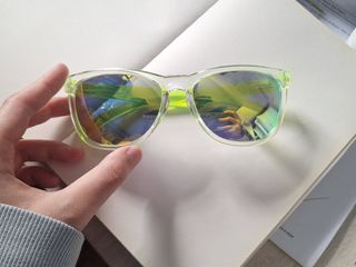（分類：）位於 。 由 charliss 提交（商品編號 1425452495，圖片 1）。簡介： 。