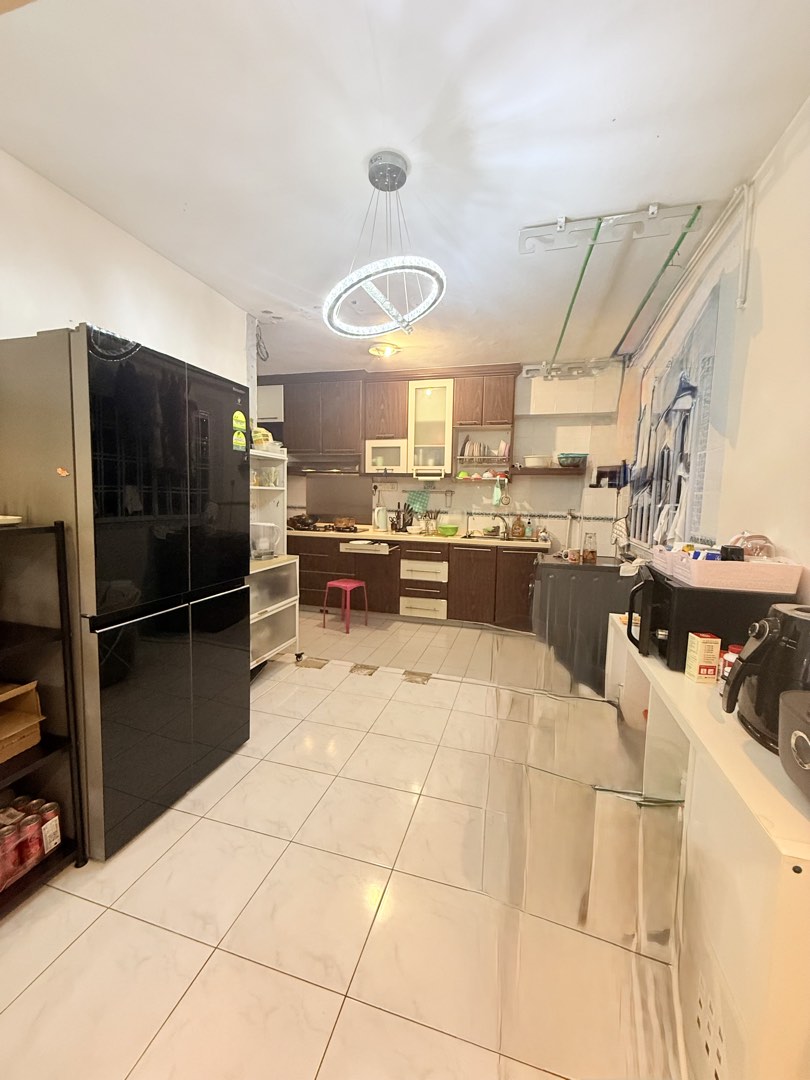 (Category: ) located in . Submitted by xiaomai9876 (Listing ID 1429613139, Image 1). Description: .