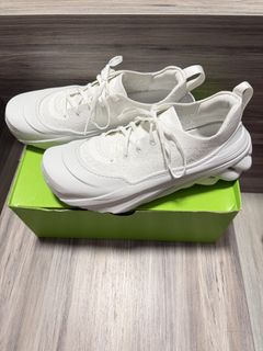 （分類：）位於 。 由 Quenniechanchan 提交（商品編號 1429580742，圖片 1）。簡介： 。