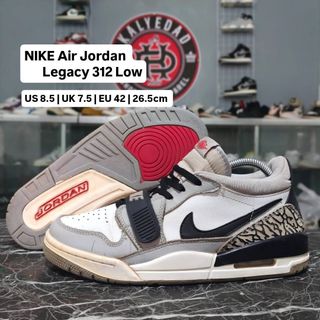 (Category: ) located in . Submitted by kalyedadshoesandapparel (Listing ID 1427868138, Image 1). Description: .