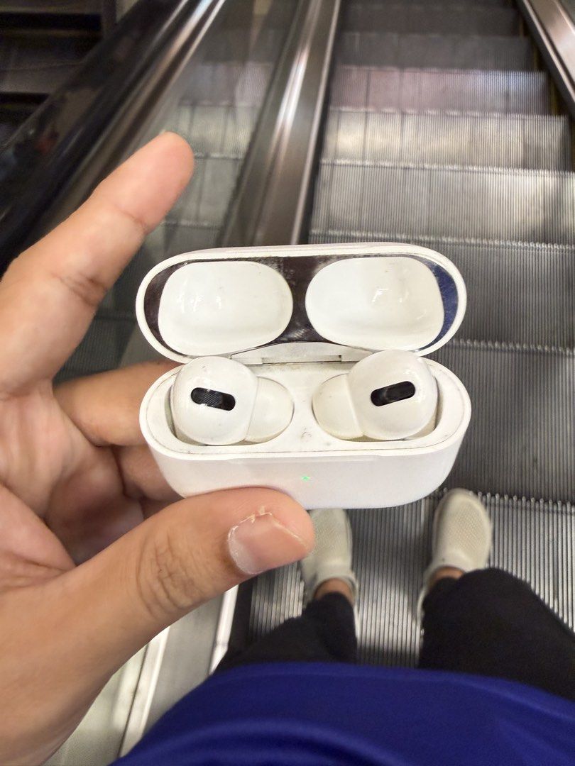 Airpods Pro 1st Generation424110699683532802