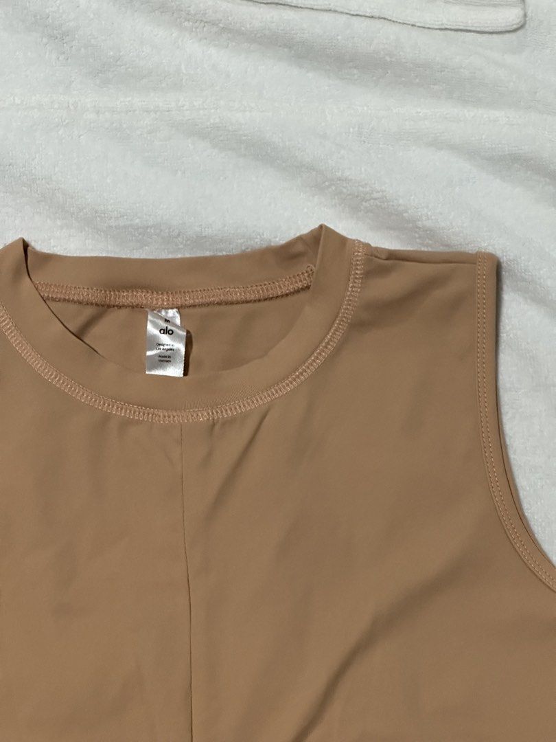 Alo Gathered Tank Top - Medium (Category: Sleeveless) located in Tanza. Submitted by givingupsomelove (Listing ID 1429633631, Image 2). Description: very fit to medium good fit to small work out top work out clothes buyer book a courier of their choice df shouldered by buyer payment first via qr code or gcash .