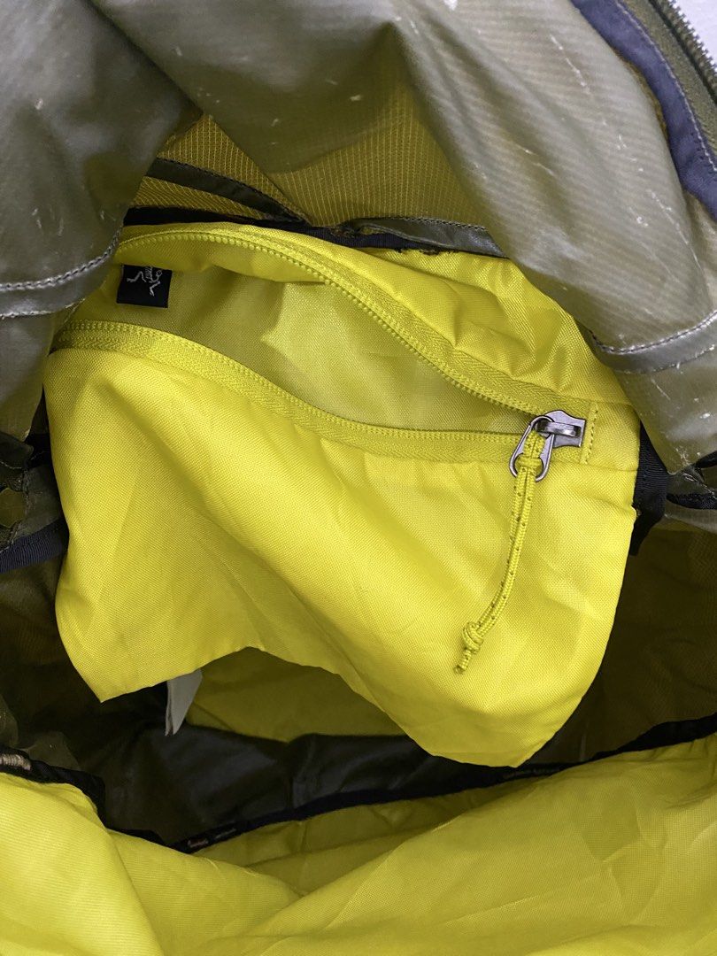 Arcteryx (Category: Backpacks) located in Seberang Jaya. Submitted by jimstore91 (Listing ID 1429643104, Image 3). Description: .
