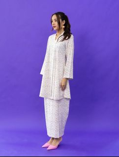 (Category: ) located in . Submitted by liyanakwan92621 (Listing ID 1429513666, Image 1). Description: .