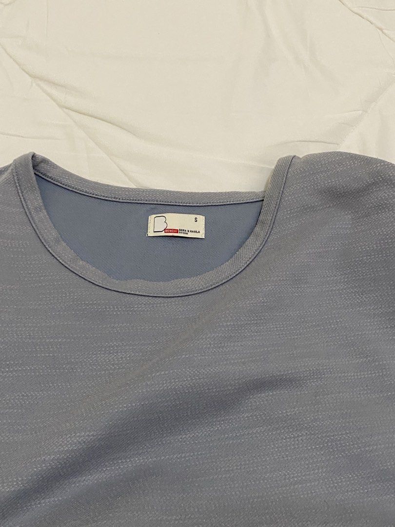 Bench Blue Bell Sleeve Dress - M (Category: Dresses) located in Candelaria. Submitted by ig.finds (Listing ID 1429629272, Image 3). Description: b: 40 in w: 36 in l: 34 in.