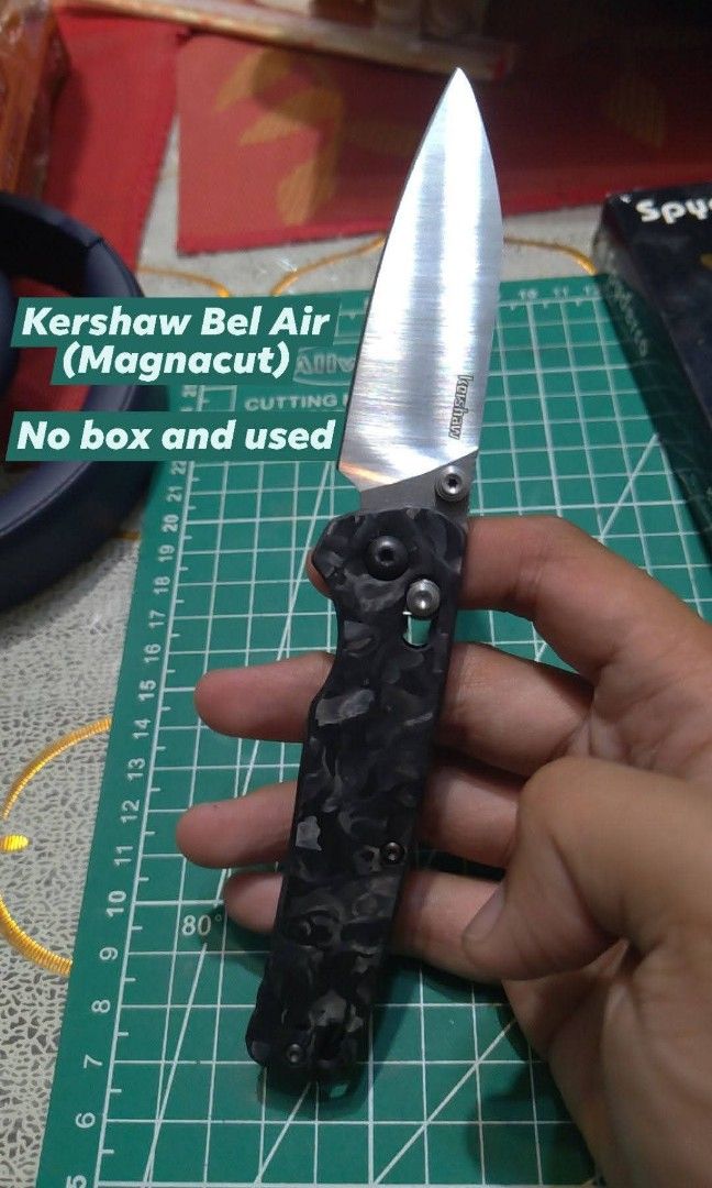 Benchmade, Spyderco, Kershaw. Various Knives (Category: Knives & Chopping Boards) located in Caloocan City. Submitted by yourknifekeeper (Listing ID 1429659523, Image 2). Description: 🔥 RUSH SALE – Original EDC Knives (Spyderco, Benchmade, Kershaw) 🔥 📍 Location: Cebu City 💰 Need funds / Decluttering — 🔪 Spyderco Paramilitary 2 M390 (Limited Edition – Deep Blue) • Condition: 9/10 (slightly used, well maintained) • Smooth action, sharp edge • 