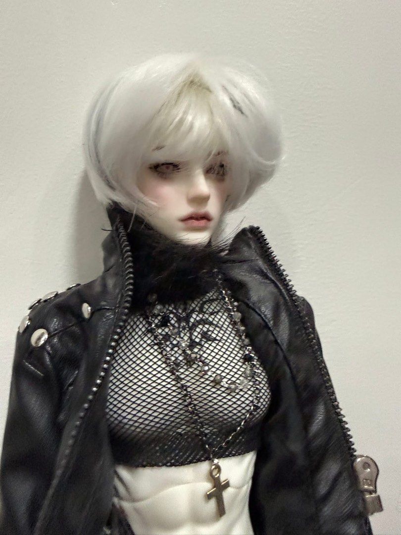 BJD 1/4 RECAST MALE DOLL (Category: Figurines & Statues) located in Batangas. Submitted by vstoybox (Listing ID 1429609774, Image 2). Description: LFB/WTS PH 🇵🇭 ‼️SALE‼️ 1/4 RECAST BJD MALE DOLL 💗 • 5,000 PHP - Sold as is, needs a bit of cleaning (dust) - Can be in Layaway, but will only ship once fully paid. - OUTFIT is included. - This is a RECAST doll, please manage your expectations. - First to “Mine” and first to pay gets the item! - No H