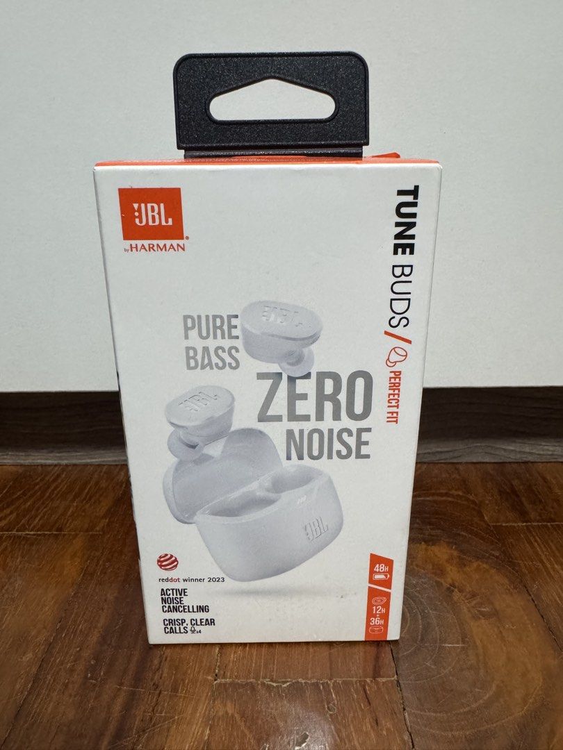 Brand new JBL Tune Buds - Zero Noise