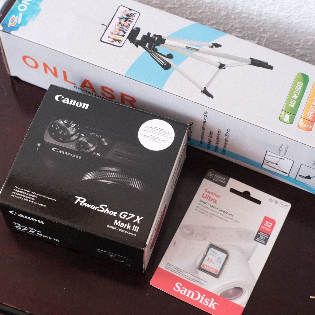 Canon G7x Mark III (Category: Voice Recorders) located in Makati City. Submitted by jmsobrevilla (Listing ID 1429565255, Image 1). Description: Canon G7x Mark III 3 Silver Comes with a memory card and full size tripod, so you're ready to shoot kagad We can meetup in Makati or BGC, or ship with Grab or LBC This was locally purchased, so it has the local Canon PH warranty. Please don't hesitate to message. Thank you for reading this far!.