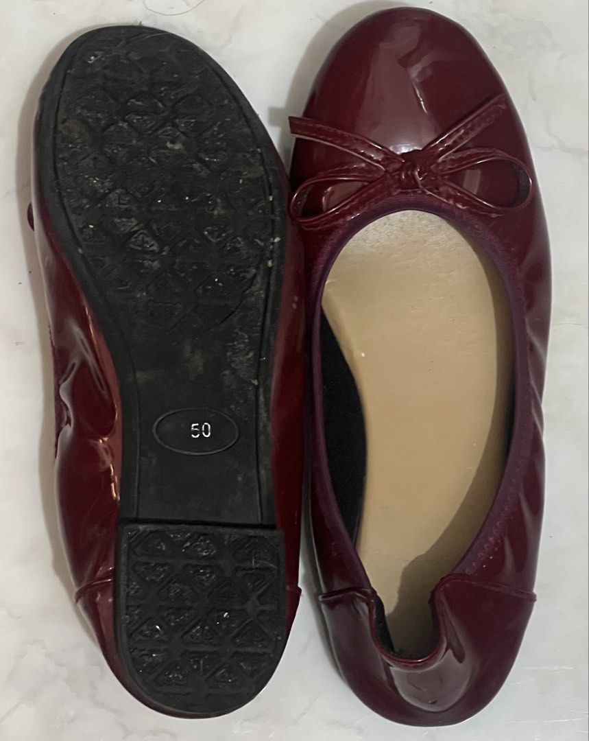 Cherry Red Ballet Flats (Category: Flats & Sandals) located in Malabon City. Submitted by rika_26 (Listing ID 1429543610, Image 2). Description: Cherry Red Ballet Flats Bought it around ₱4** RFS: Too small for me.