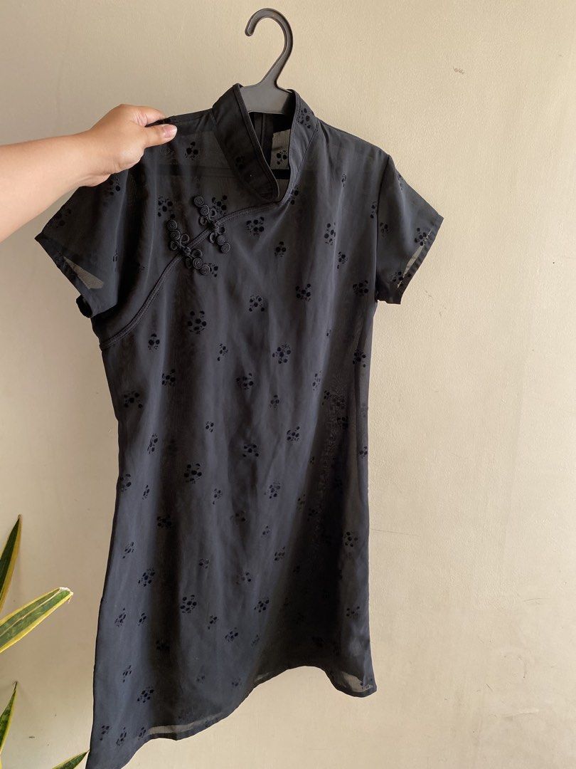 Chinese dress see thru (Category: Dresses) located in Manila. Submitted by cheonsa_1004 (Listing ID 1429518023, Image 1). Description: chinese collar dress black see through fits medium to semi-large Loc: Santa Rosa, Laguna Ships via J&T or lalamove .