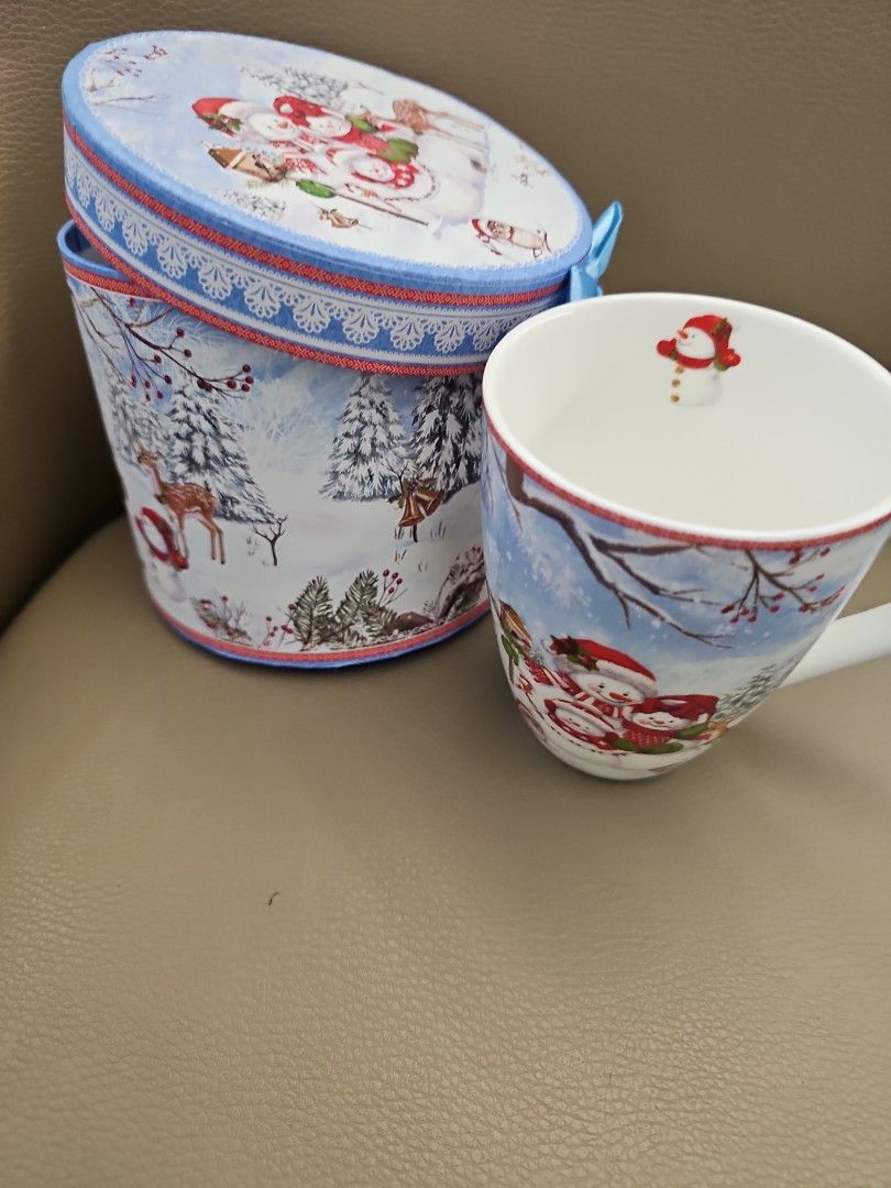 Christmas Mug and Gift Box Set445619829337630720