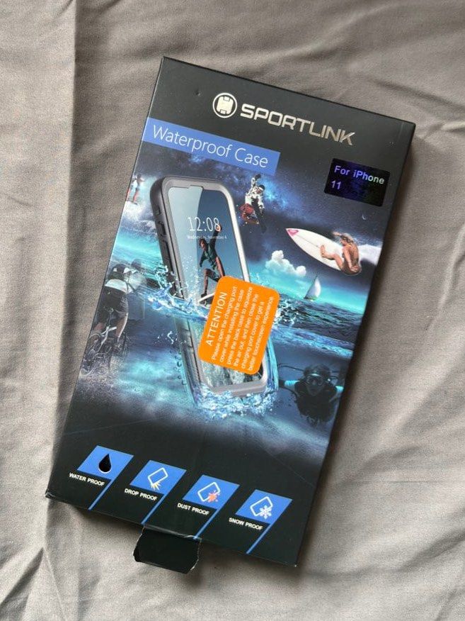 Sportlink Waterproof Case (iPhone 11) (Category: Cases & Sleeves) located in Mandaluyong City. Submitted by iamjoshrem (Listing ID 1429537412, Image 2). Description: • Brand: Sportlink • Original price: ₱599 • Purchased last December 2024 online • Complete with extra accessories • Never been used at least once.