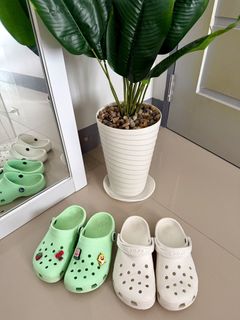 (Category: ) located in . Submitted by reloved_finds88 (Listing ID 1429551324, Image 1). Description: .