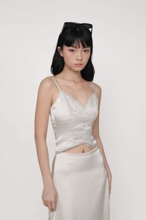 (Category: ) located in . Submitted by mercloset (Listing ID 1429639467, Image 1). Description: .