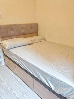 （分類：）位於 。 由 bluepenguinhere 提交（商品編號 1429509603，圖片 1）。簡介： 。