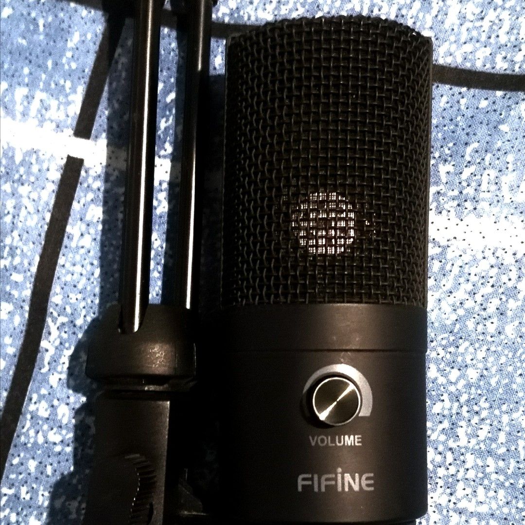 FIFINE K669B USB Microphone, Metal Condenser Recording Microphone (Category: Other Accessories) located in Dagupan City. Submitted by ptrvncnt (Listing ID 1429526540, Image 2). Description: FIFINE K669B USB Microphone, Metal Condenser Recording Microphone for MAC OS, Windows, Cardioid Laptop Mic for Recording Vocals, Voice Overs, Streaming, Meeting and YouTube Videos. Bought in 2021 for online classes and some audio recording for instructional vi