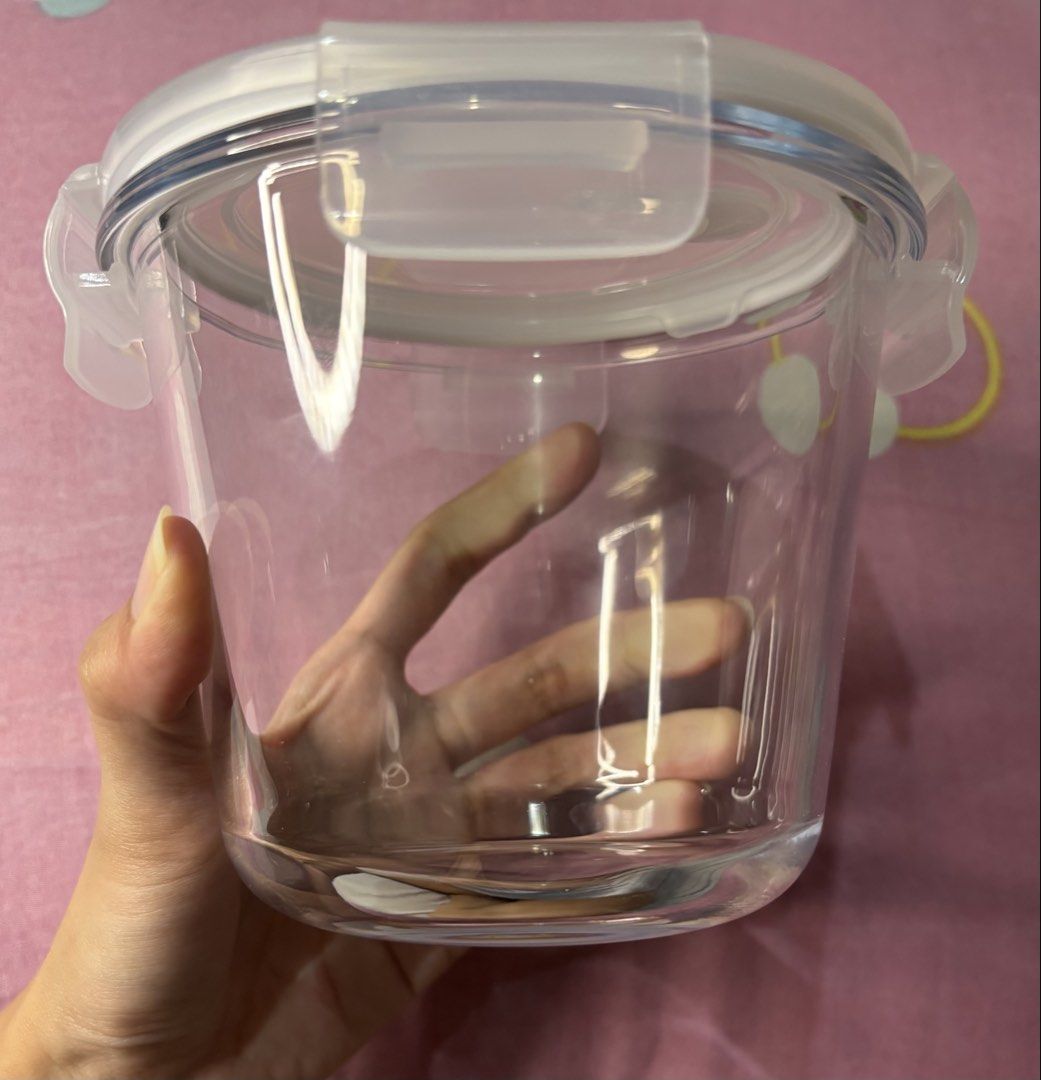 Glass Container Lunch Box (Category: Food Organization & Storage) located in Consolacion. Submitted by blancasbusiness (Listing ID 1429593786, Image 2). Description: Used once for packing food Perfect for traveling and working onsite Good as new PM for further inquiries.