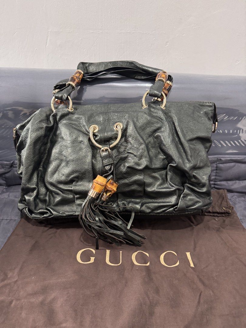 Gucci Babouska Indy Large Hobo Bag (Category: Luxury Bags & Wallets) located in Quezon City. Submitted by legallyyours02 (Listing ID 1429548109, Image 1). Description: Emerald green color Very nice! Used twice lang Rare and hard to find .