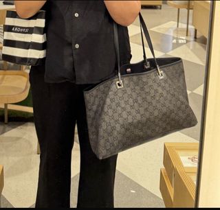 (Category: ) located in . Submitted by augustpurch (Listing ID 1429567756, Image 1). Description: .