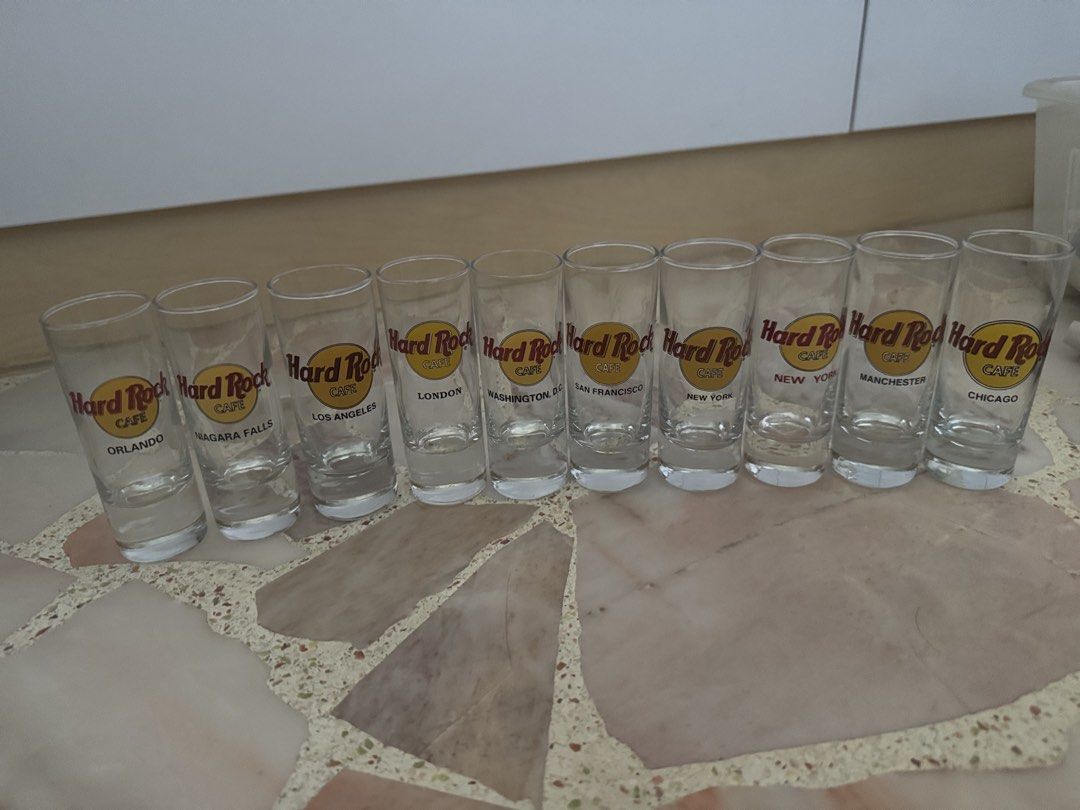 Hard rock cafe shot glass443186296746813443