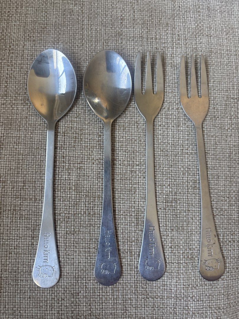 Hello Kitty Spoon and Fork Set (Category: Dinnerware & Cutlery) located in Calamba. Submitted by cur8d (Listing ID 1429653733, Image 1). Description: 95 per set 2 sets available .
