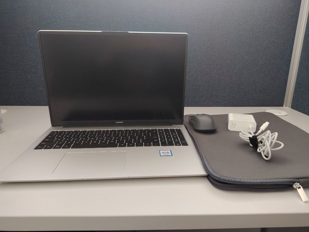 Huawei D16 Laptop (Category: Laptops & Notebooks) located in Paranaque City. Submitted by mama_mia09 (Listing ID 1429549325, Image 2). Description: Laptop for Sale – Good Condition Almost 2 months palang Nabili ko ng 34k Free Delivery (Parañaque, Pasay, Las Piñas, Bicutan, Taguig) 💻 Specs: • 12th Gen Intel Core i5-12450H (2.00 GHz) • 16GB RAM (15.7GB usable) • 477GB Storage (SSD) • Intel UHD Graphics • 64-bit Operating System ✅ Fast performance 