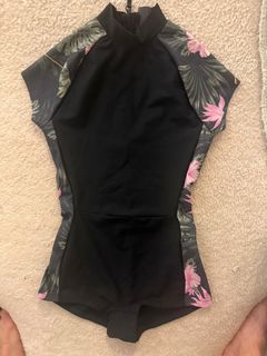 （分類：）位於 。 由 merdevc 提交（商品編號 1429569637，圖片 1）。簡介： 。