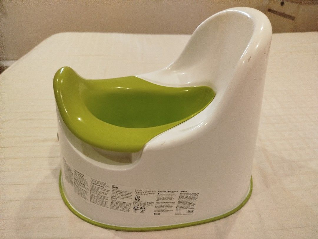 IKEA Potty Training Seat (Category: Toilet Training) located in Paranaque City. Submitted by kaceys_closet (Listing ID 1429524583, Image 2). Description: - GCash or BPI Payment - Has contoured design for comfort & stability - Made of durable plastic.