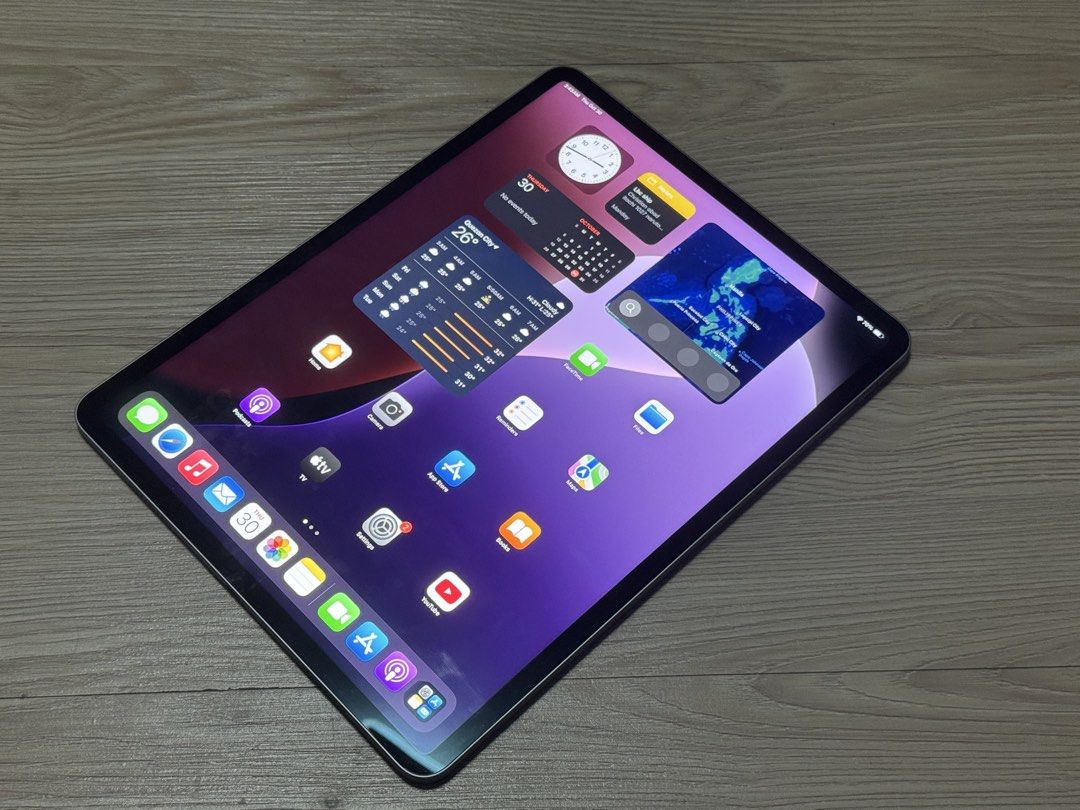 Ipad pro 13 inch 512gb M2 (Category: iPad) located in Quezon City. Submitted by henyogadgets (Listing ID 1429581601, Image 1). Description: .